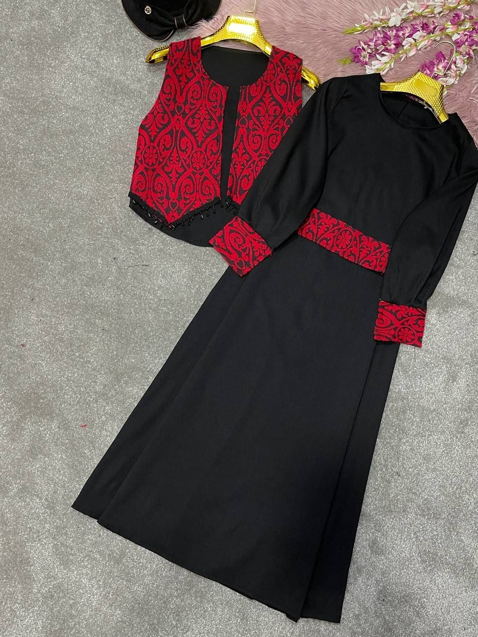 ست جلیقه و پیراهن