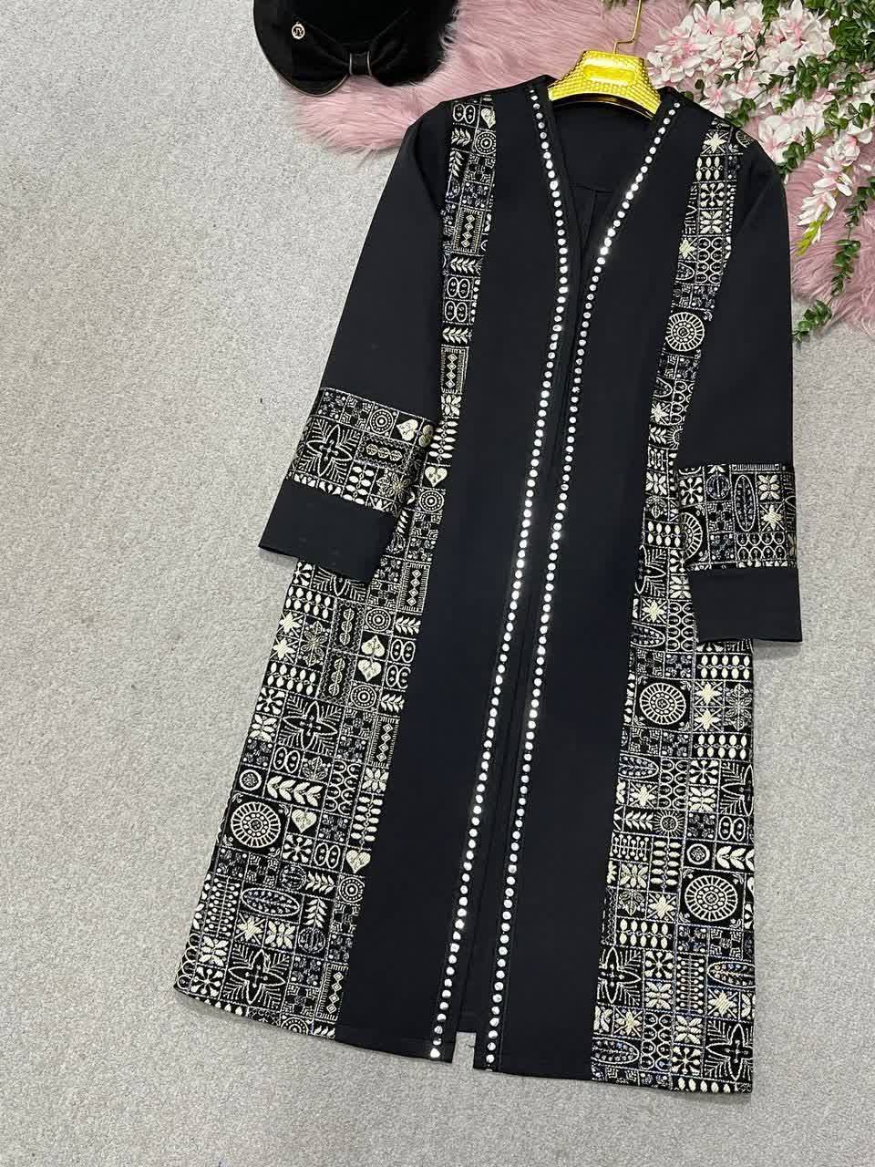 مانتومزونی